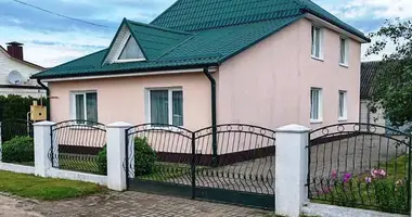 Dom w Mołodeczno, Białoruś