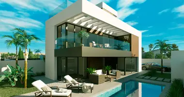 4 bedroom house in Torrevieja, Spain