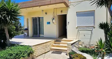 Commercial property 360 m² in Kato Gouves, Greece