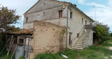 Casa 10 habitaciones en Porto Recanati, Italia