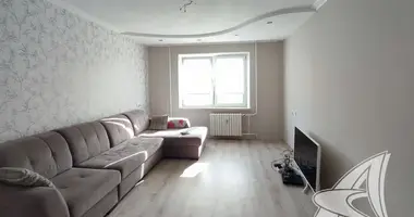 Apartamento 3 habitaciones en Brest, Bielorrusia