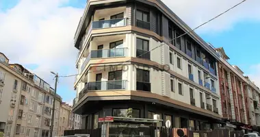 Mieszkanie 2 pokoi z balkon, z winda, z klimatyzacja w Eyuepsultan, Turcja