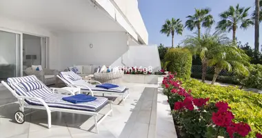 2 bedroom apartment in Marbella, Spain