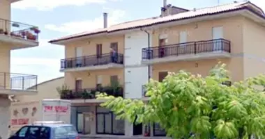 Nieruchomości komercyjne 75 m² w Terni, Włochy