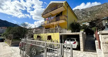 5 bedroom house in Morinj, Montenegro