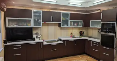 Apartamento 4 habitaciones en Nevsky District, Rusia