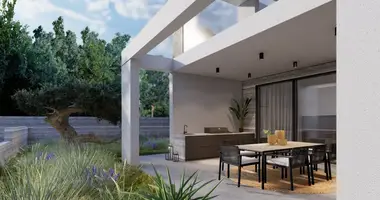 4 bedroom house in Konia, Cyprus