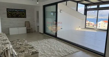 Wohnung 4 zimmer in Bijela, Montenegro