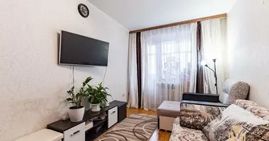 Apartamento 3 habitaciones en Minsk, Bielorrusia