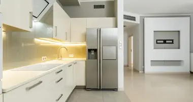 Apartamento 3 habitaciones en Varsovia, Polonia