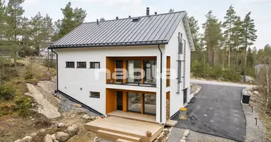 Casa 6 habitaciones en Nousiainen, Finlandia