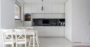 Apartamento 3 habitaciones en Varsovia, Polonia