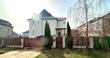 Dom wolnostojący w Kalodziscanski sielski Saviet, Białoruś