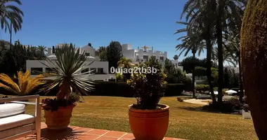 Mieszkanie 2 pokoi w Marbella, Hiszpania