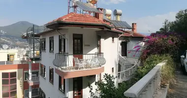 3 bedroom apartment in Alanya, Turkey