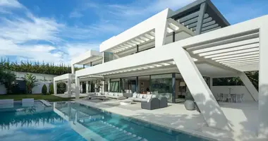 Villa en Marbella, España