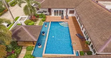 Villa 4 chambres avec Fenêtres double vitrage, avec Meublesd, avec Climatiseur dans Phuket, Thaïlande