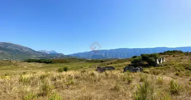 Terrain dans Orikum, Albanie