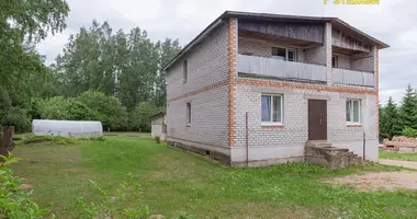 Maison dans Mikalajevicy, Biélorussie