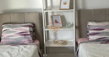 Mieszkanie 3 pokoi w Petrovac na Moru, Czarnogóra