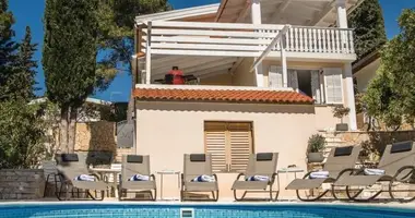 Hotel 107 m² en Grad Hvar, Croacia