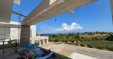 4 bedroom house in Pefkochori, Greece