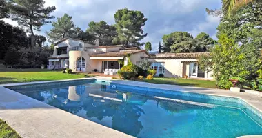 Villa  mit Meerblick in Nizza, Frankreich