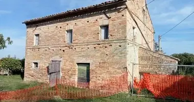 Dom 18 pokojów w Terni, Włochy