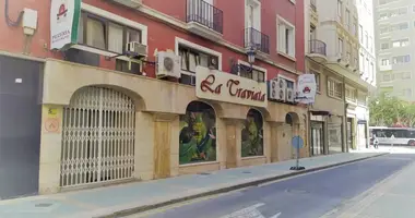 Commercial property 598 m² in Alicante, Spain