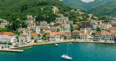 Villa 3 zimmer in Tivat, Montenegro