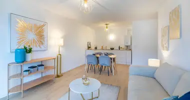 2 bedroom apartment in Metropolitan France, France