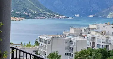 Apartamento 2 habitaciones en Dobrota, Montenegro