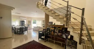 Apartamento 5 habitaciones en Herzliya, Israel