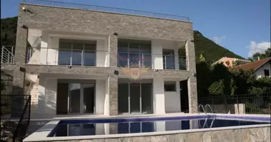 Haus 5 Zimmer in Zelenika-Kuti, Montenegro