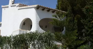 Villa  mit Badezimmer, mit öffentliches Badöffentliches Bad, mit Energieausweis in el Poble Nou de Benitatxell Benitachell, Spanien