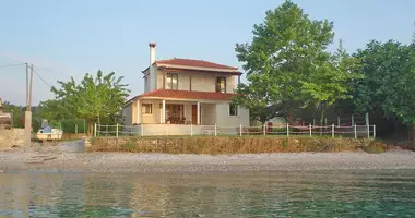 Cottage 4 rooms in Galatsona, Greece