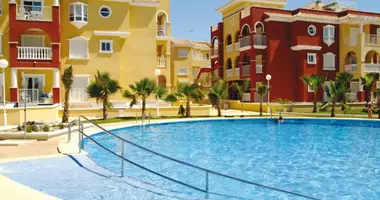 2 bedroom apartment in Los Alcazares, Spain