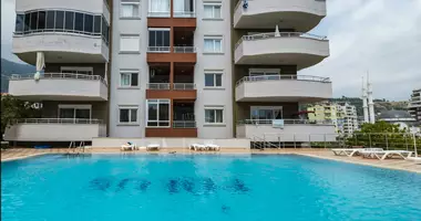 Duplex 5 rooms with parking, with elevator, with sea view in Alanya, Turkey