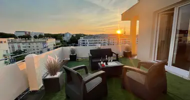 2 room apartment in Gdynia, Poland