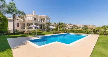 Villa 11 bedrooms in Estepona, Spain