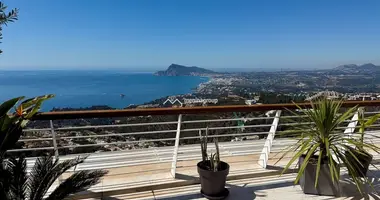 Mieszkanie 3 pokoi w Altea, Hiszpania