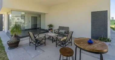 Dom 3 pokoi w La Canada, Meksyk