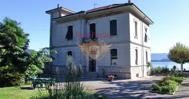 Villa 4 bedrooms in Verbania, Italy