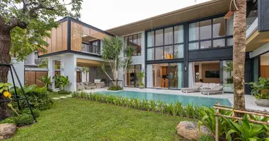 Villa 5 bedrooms in Chalong, Thailand