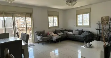 Apartamento 4 habitaciones en Netanya, Israel