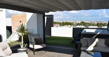 Penthouse 3 chambres avec Garage, avec Salle de stockage dans Torrevieja, Espagne