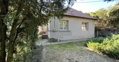 3 room house in Csolnok, Hungary