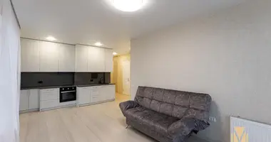 Apartamento 3 habitaciones en Minsk, Bielorrusia