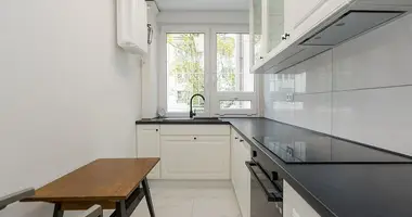 Apartamento 3 habitaciones en Varsovia, Polonia