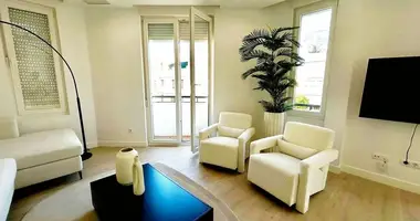 Wohnung 3 zimmer in Madrid, Spanien